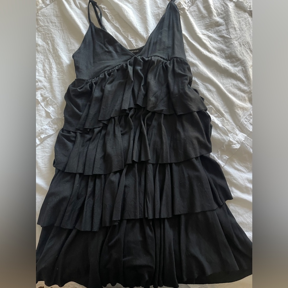 Black mini flowy dress F21
